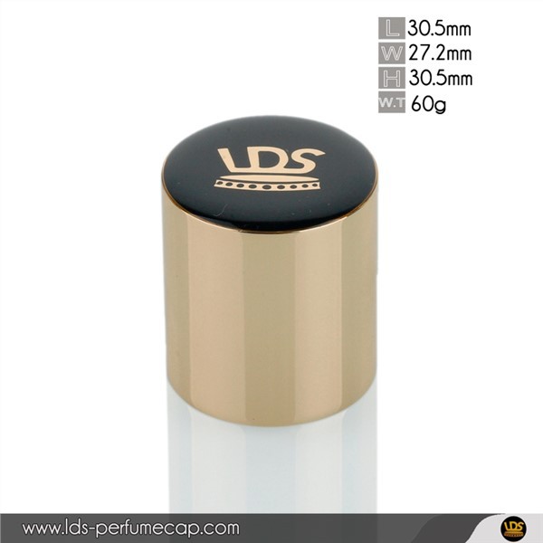 Smaržu vāciņš ar sveķu logotipu